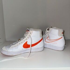 Nike Blazer Mid 77 SE